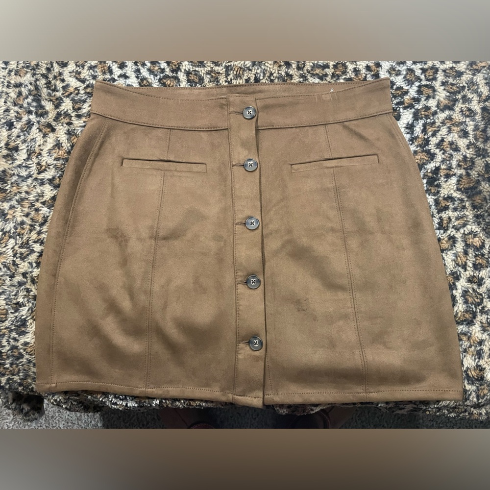 Ladies / Juniors skirt.